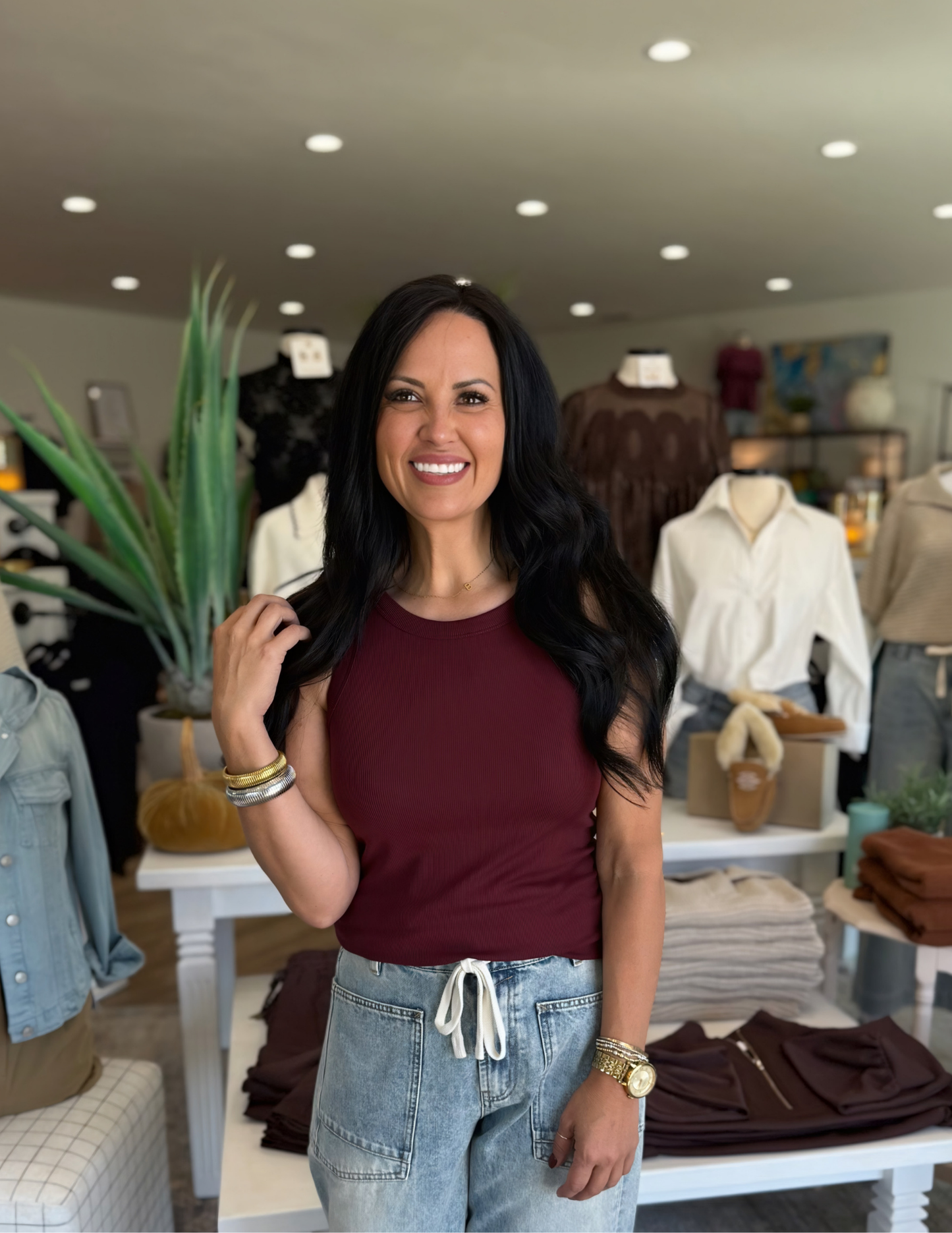 Crew Neck Ribbed Knit Tank Top- Burgundy