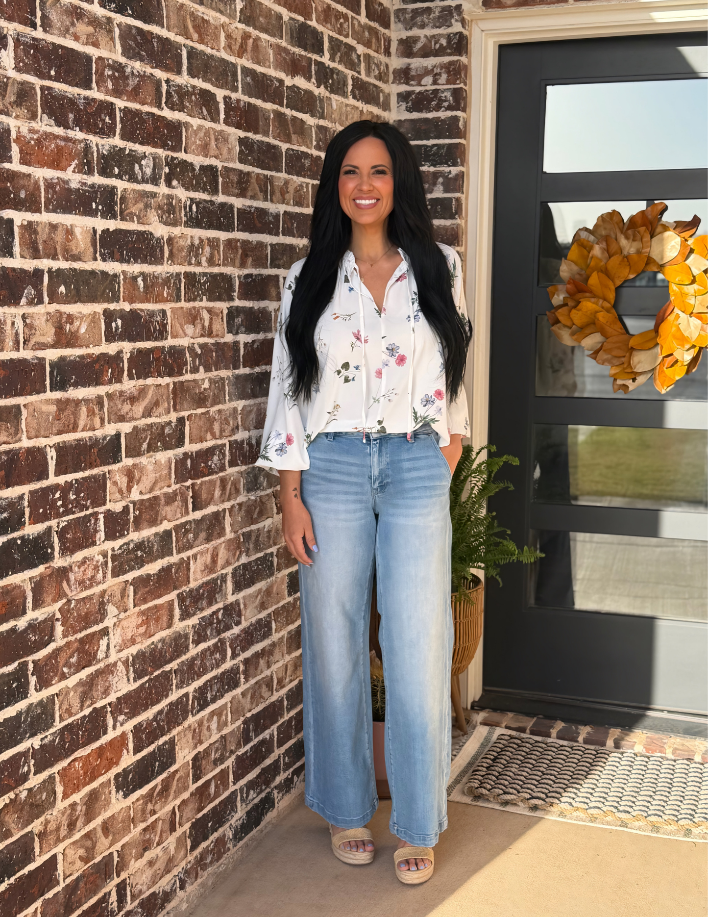 Floral Print V-Neck Top- Off White