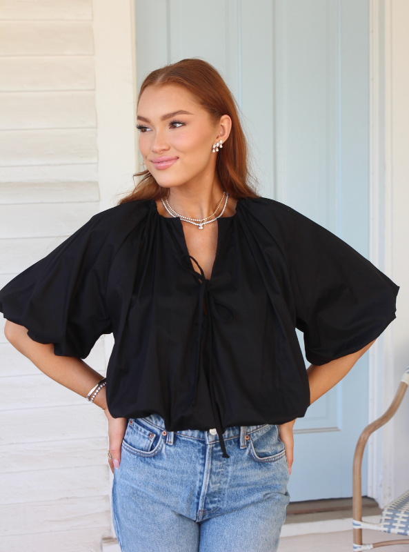 Karlie- Solid Bubble 3/4 Sleeve Top- Black